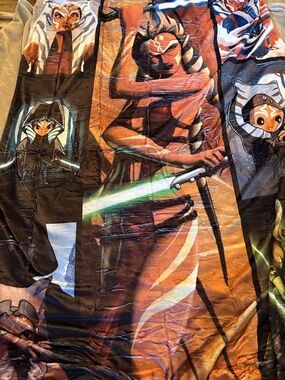 Star Wars Ahsoka Tano Graphic Throw Blanket in Orange and Black